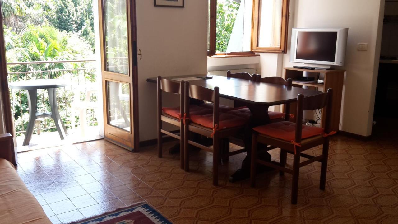 Appartamenti Raineri Domaso Esterno foto
