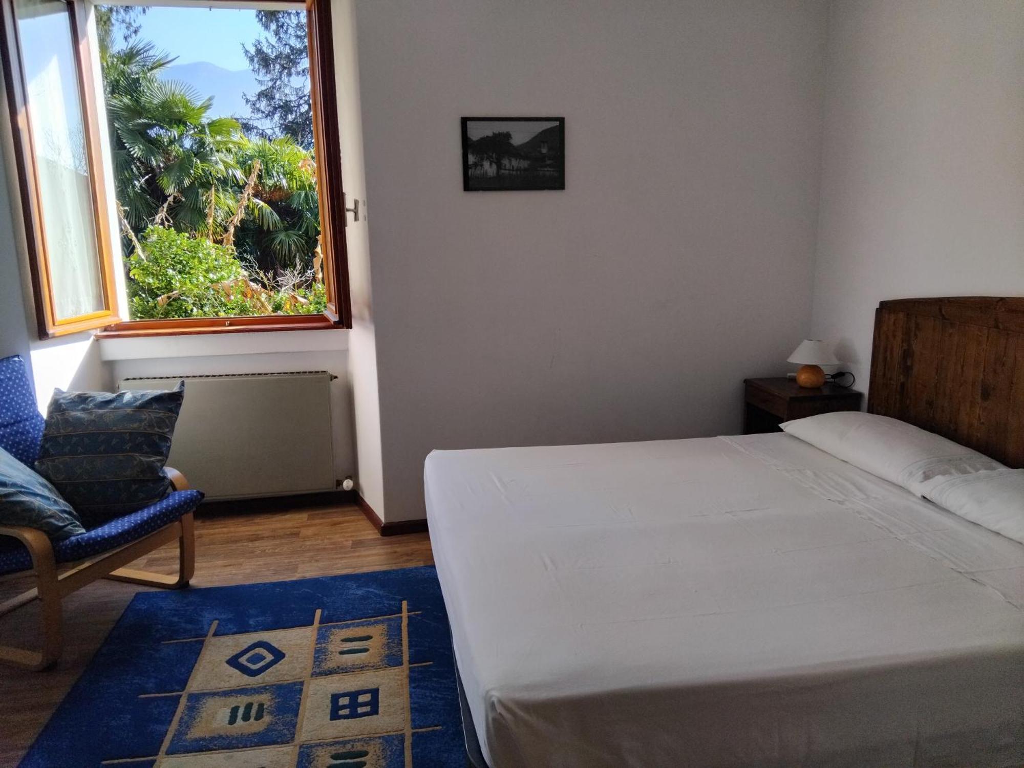 Appartamenti Raineri Domaso Esterno foto