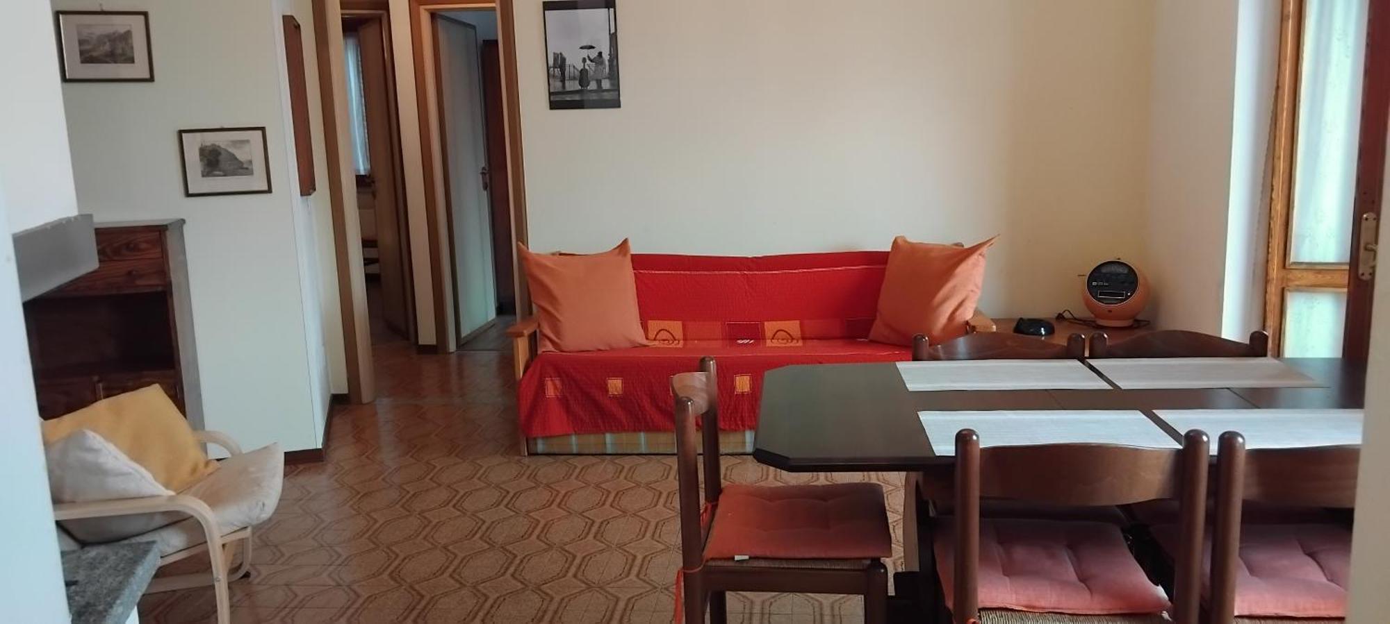 Appartamenti Raineri Domaso Esterno foto