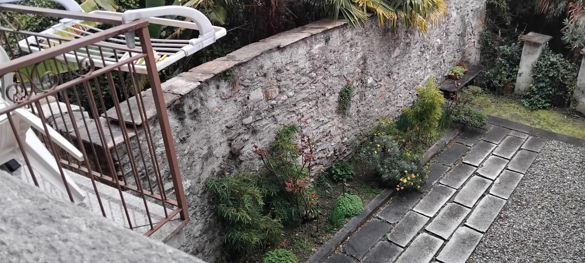 Appartamenti Raineri Domaso Esterno foto