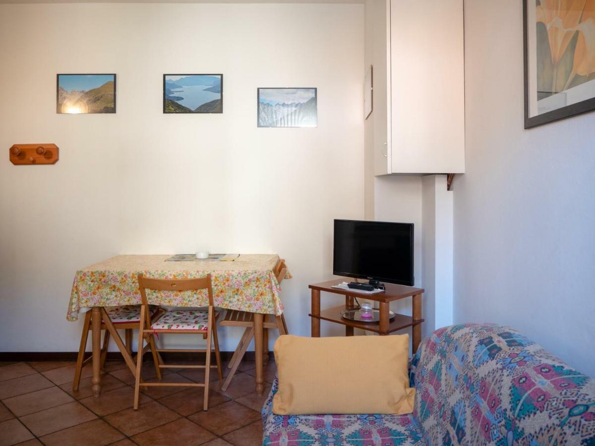 Appartamenti Raineri Domaso Esterno foto