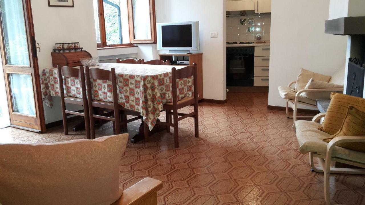 Appartamenti Raineri Domaso Esterno foto